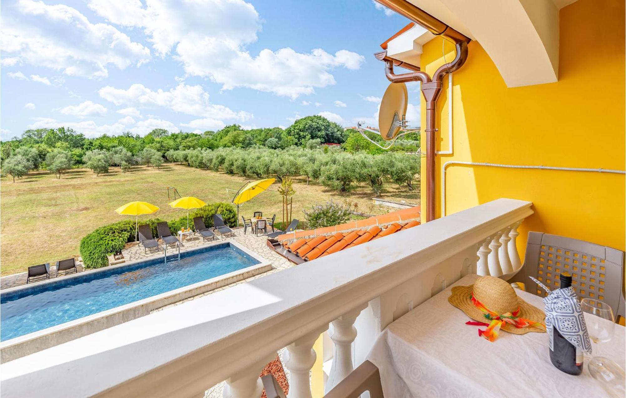 Amazing Home In Valtura Luaran gambar