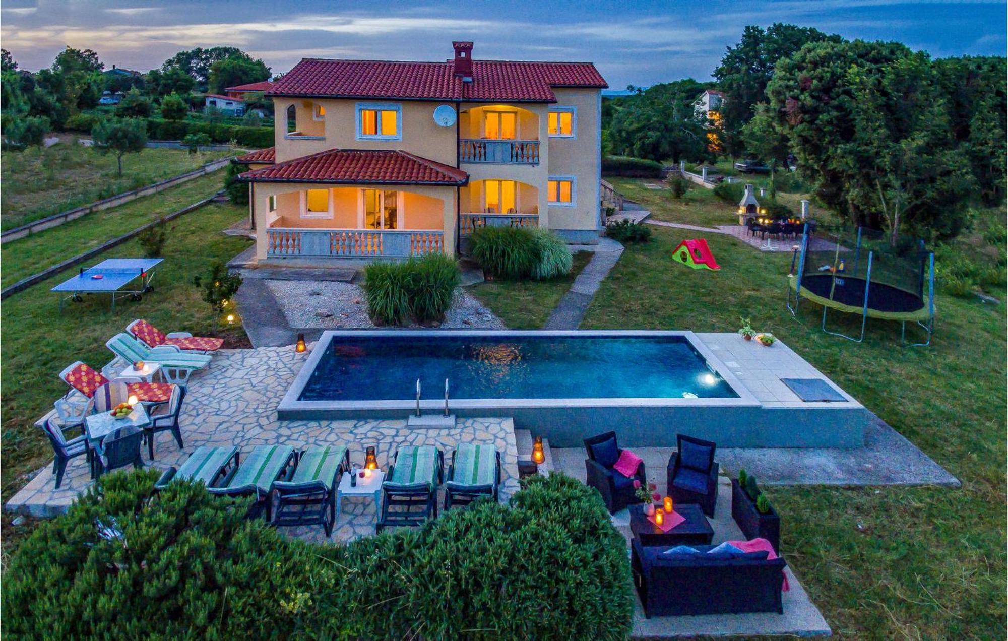 Amazing Home In Valtura Luaran gambar