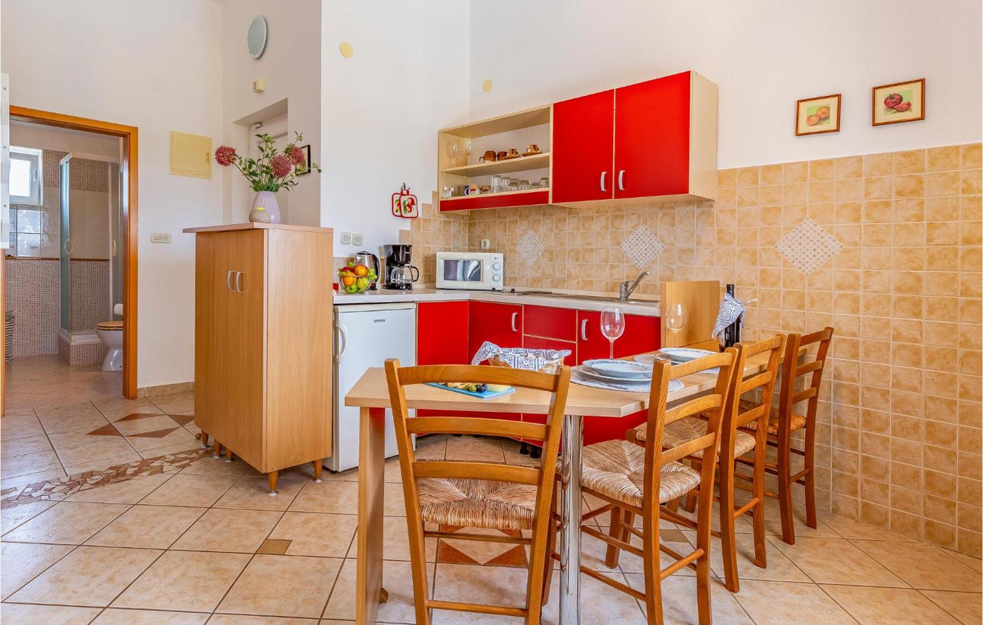 Amazing Home In Valtura Luaran gambar